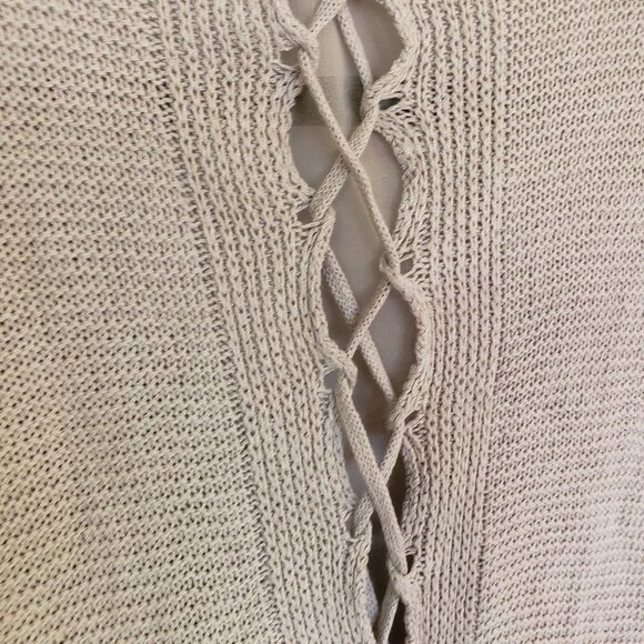 Milano Sweater size Medium lace up back chiffon lined  very light gray - Picture 9 of 9